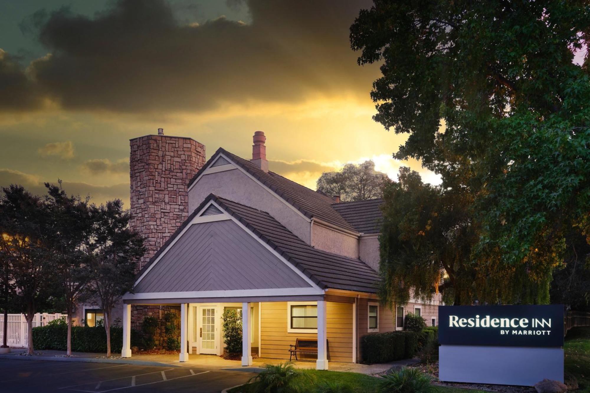 Residence Inn Sunnyvale Silicon Valley II Exterior foto
